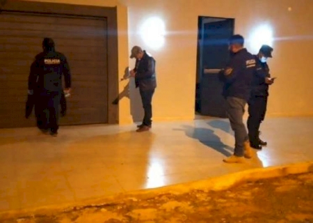 Juiz tem casa atingida por vários disparos de pistola