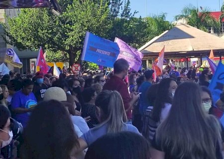 Educadores decidem pela manutenção da greve na Reme