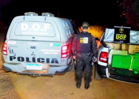 Motorista foge e abandona veículo de locadora com maconha e skunk