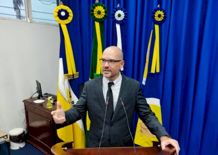 Novo delegado regional de Dourados toma posse em ato na Câmara