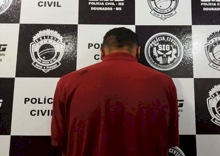 Ladrão invade mercado pela madrugada e rende idoso para roubar estabelecimento