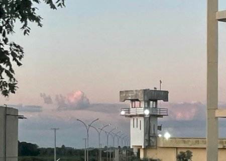 Denúncia: torres da Penitenciária de Dourados estão abandonadas