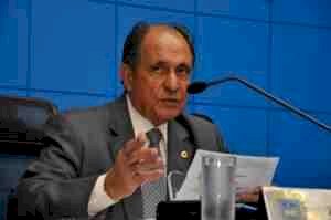 Deputado Zé Teixeira reivindica manutenção e recapeamento da MS-384
