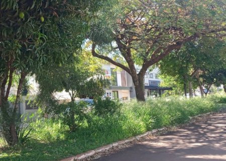 Município oficializa licitação da limpeza pública e prepara contrato para assinatura