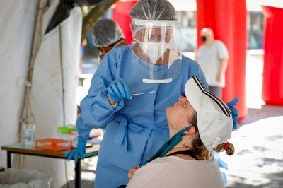 Contaminação pela Ômicron em janeiro não protege contra versão que circula agora no Brasil