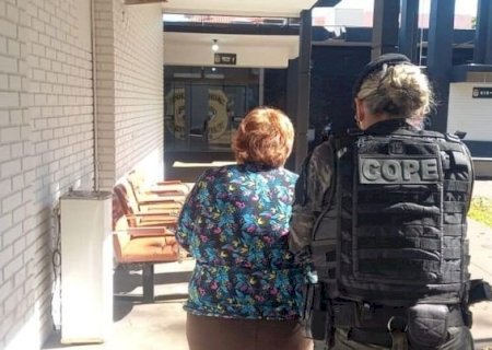 Idosa que visitava filho é flagrada com drogas na PED