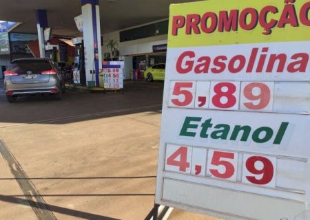 Após cerca de um ano, gasolina volta a ser encontrada com valor abaixo de R$ 6 em Dourados