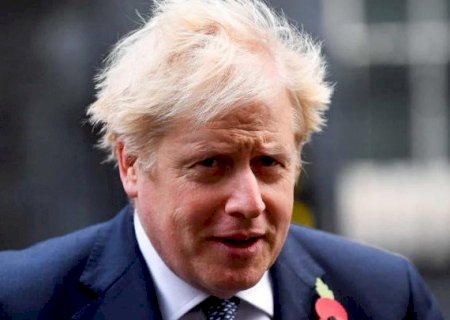 Boris se diz triste em ter que deixar Governo
