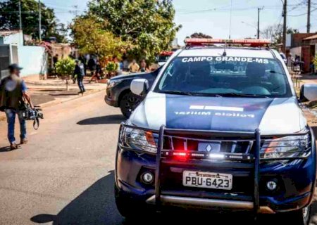 Homem é executado por dupla de moto e crime é presenciado por filho de 9 anos