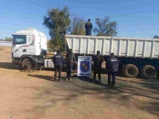 Polícia apreende carga de acetona avaliada em 1 milhão de dólares