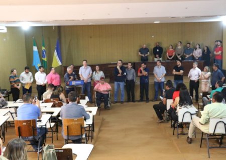 Vereadores auxiliam entidades sociais com R$ 267 mil