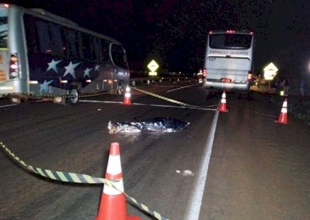 Adolescente de 16 morre após ser atropelado por ônibus em Dourados