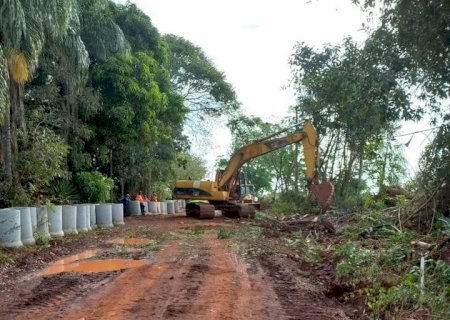 Asfalto da Picadinha começa pela Rua Abílio Ferreira