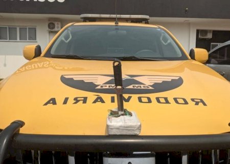 Adolescente de 16 anos é apreendido com R$ 154 mil em pasta base