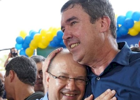 Reinaldo elege Riedel e Barbosinha