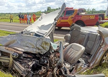Uma pessoa morre e 2 ficam feridas em acidente entre Amambai e Tacuru
