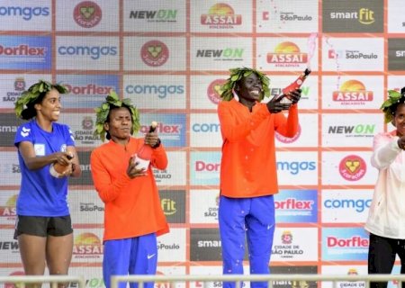 Queniana Catherine Reline vence corrida de São Silvestre