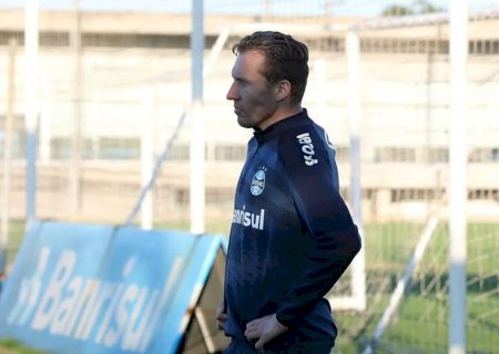 Grêmio afasta douradense Lucas Leiva após exames apontarem problema cardíaco