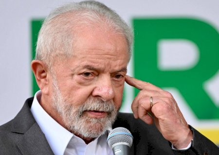 Lula volta a Brasília nesta segunda-feira para concluir montagem da equipe ministerial