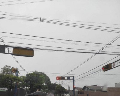 Janeiro se despede com chuva recorde em Dourados, até 72 milímetros só hoje