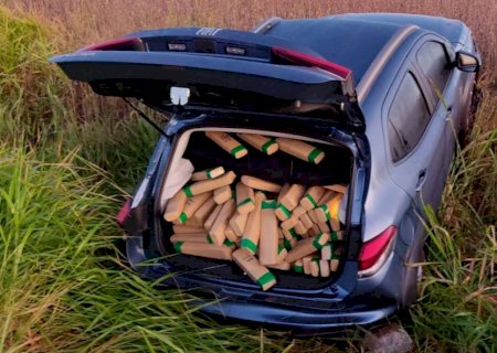 Polícia apreende SUV com carga de maconha avaliada em R$ 1 milhão