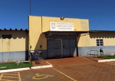 Interno do semiaberto é flagrado com porção de maconha em Dourados