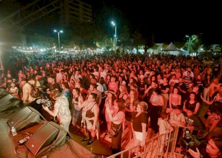 Festop levou mais de 20 mil pessoas à Praça Antônio João no fim de semana
