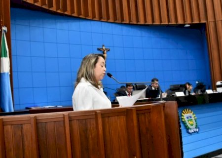 Deputada Lia Nogueira quer Núcleos de Perícias Médicas no interior do Estado