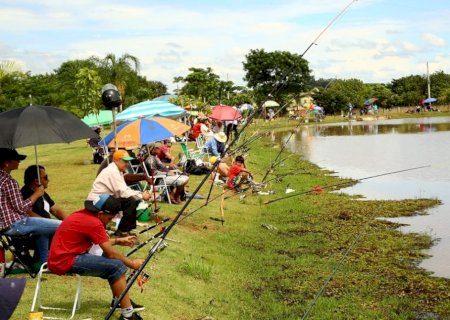 Prefeitura Libera Pesca no Parque do Lago Para Semana Santa Pescaria Será Liberada Das 7h ás 17h