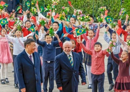 Lula se reúne com o presidente da China, Xi Jinping