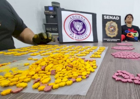 Dominicana é presa com quase 12 mil doses de ecstasy em aeroporto