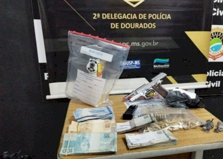 Homem é preso pela Polícia Civil com drogas e dinheiro enterrados em residência em Dourados