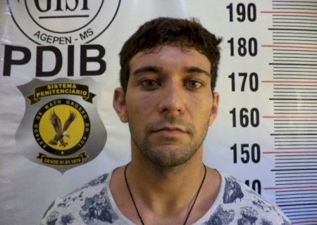 Preso que fugiu de delegacia é capturado em estrada na fronteira