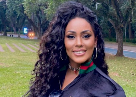 Rosiane Pinheiro se rende ao OnlyFans e recria capa da Playboy