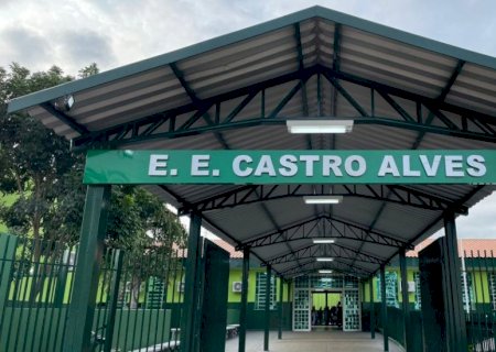 Riedel entrega em Dourados ‘nova’ escola Castro Alves após reforma integral