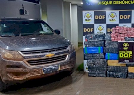 Caminhonete roubada no PR é recuperada pelo DOF com mais 740 quilos de drogas