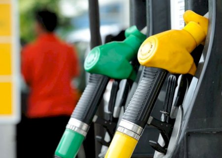 Petrobras reduz preço da gasolina em 4,66% para distribuidoras