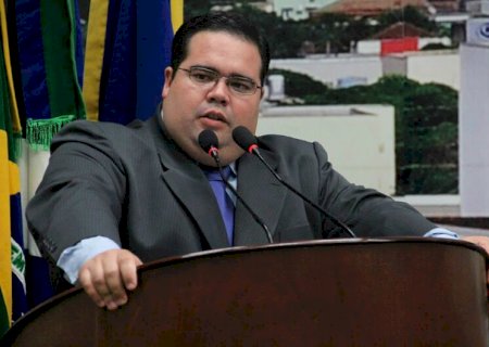 Raphael Matos deixa Controladoria-Geral do Município e assume como adjunto na Saúde
