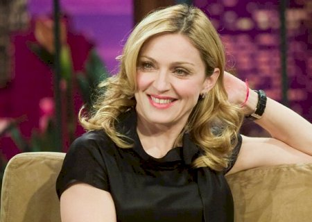 Com infecção bacteriana, Madonna é internada na UTI e adia início de nova turnê