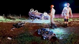 Veículo com família capota, dois morrem e bebê tem braço amputado