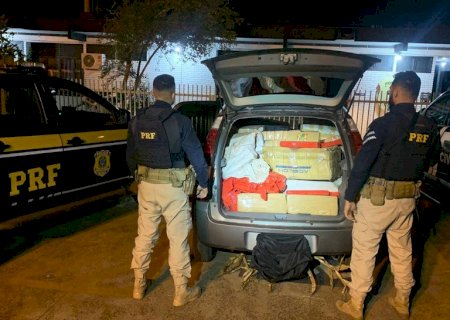 “Cavalo doido” foge da PRF e abandona 768 quilos de maconha