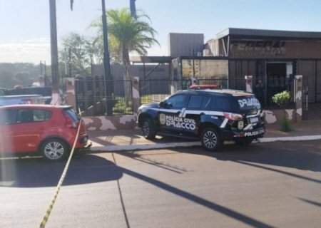 Operação em loja de venda de armas apreende 27 fuzis em Dourados
