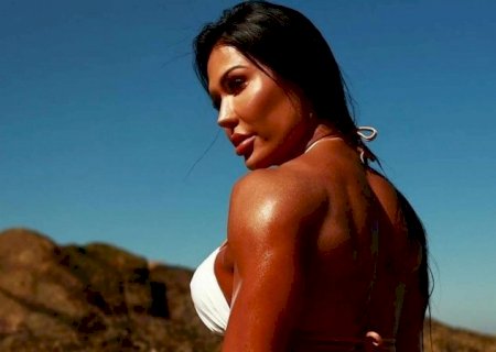 Exagerou? Gracyanne Barbosa choca com curvas turbinadas e bem bronzeadas