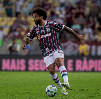 Fluminense vence o Palmeiras em partida marcada por disputas físicas