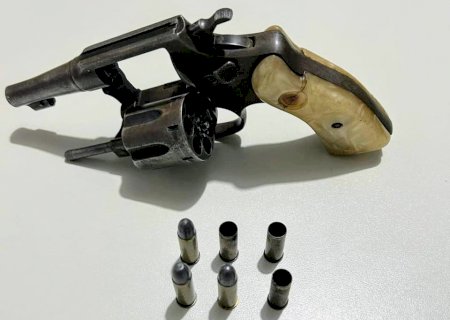 Policial intervém em briga, homem reage é leva tiro na barriga