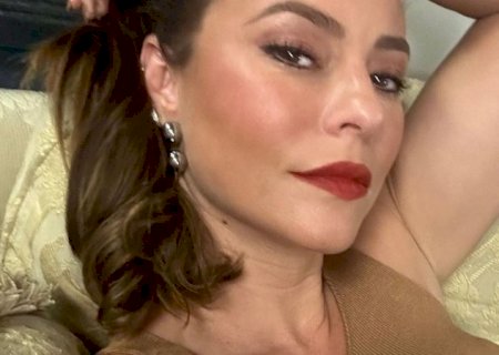 Paolla Oliveira transforma vestidinho básico em look arrasador: ''Maravilhosa''