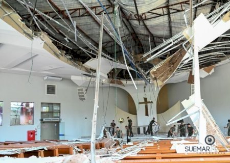 Igreja realiza campanha para reconstruir teto de paróquia destruído por temporal