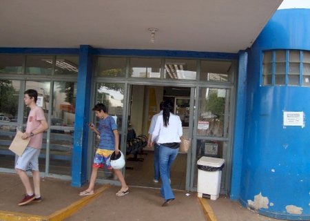 Idoso que colidiu moto contra veículo da prefeitura de Ivinhema morre no Hospital da Vida