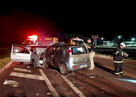 Morre outra vítima de acidente entre dois carros na BR-267