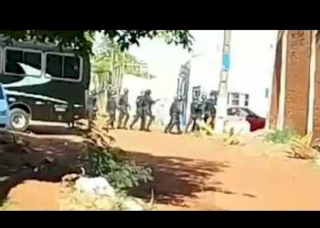 Presídios da Capital são alvos de operação contra uso de celulares